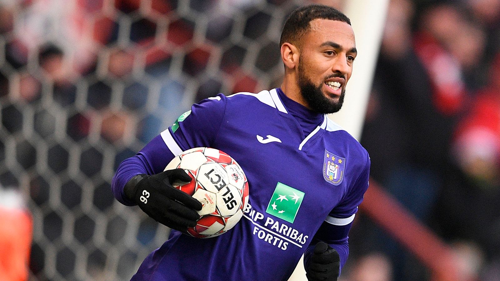 Rangers sign Kemar Roofe from Anderlecht and Cedric Itten from St ...