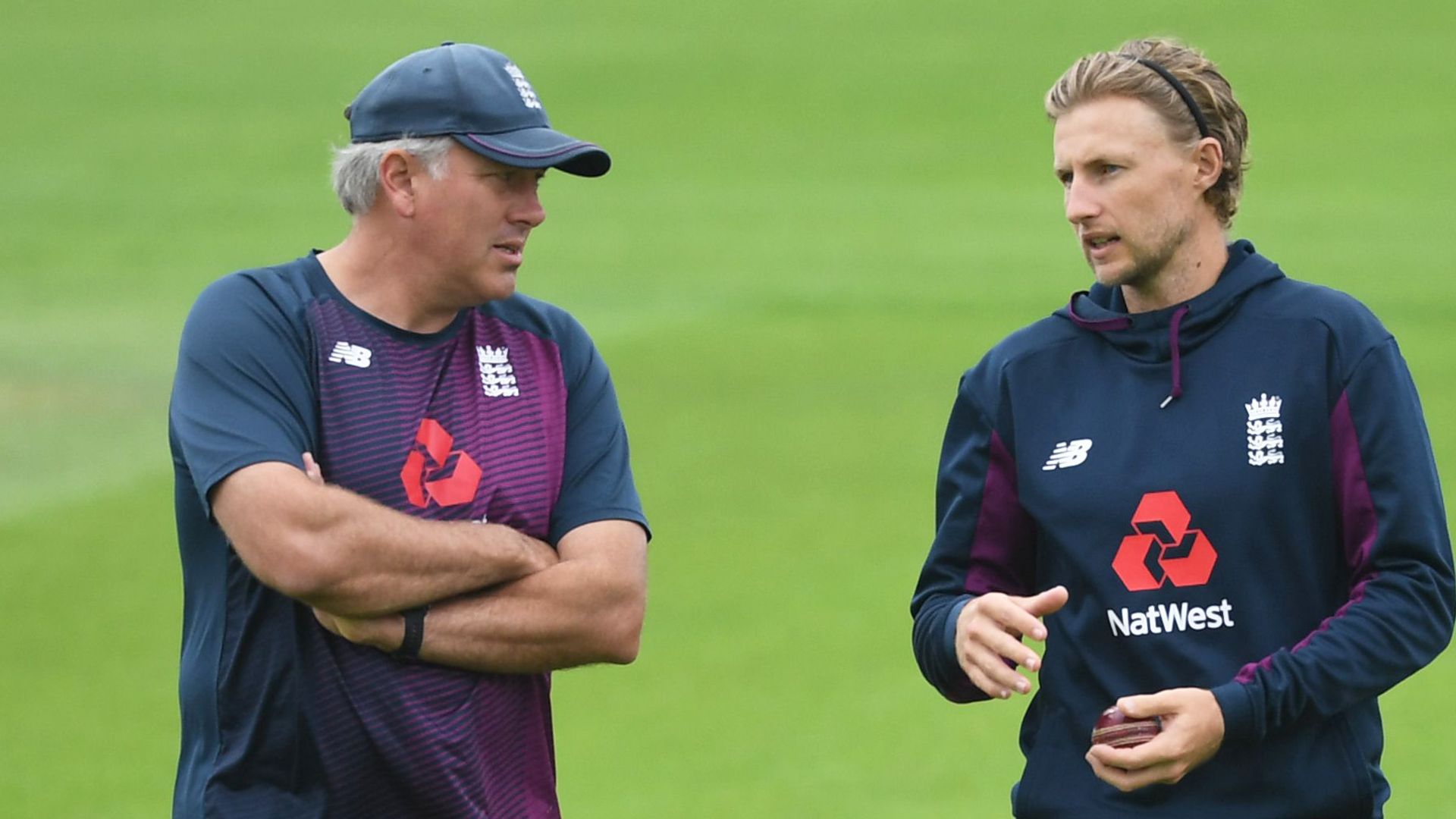 'England would embrace 10.30am starts'