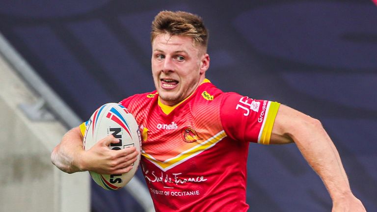 Picture by Alex Whitehead/SWpix.com - 15/08/2020 - Rugby League - Betfred Super League - Wakefield Trinity v Catalans Dragons - Totally Wicked Stadium, St Helens, England - Catalans' Tom Davies makes a break.