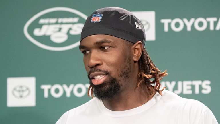 C.J. Mosley will not be available to the Jets this season