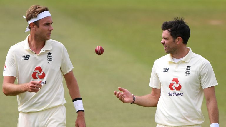England bowlers Stuart Broad (L) and James Anderson