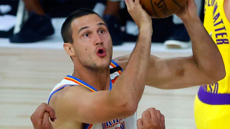 Danilo Gallinari releases a shot against the Lakers