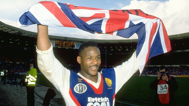 27 Oct 1990: Ellery Hanley of Great Britain celebrates after a match against Australia at Wembley Stadium in London. \ Mandatory Credit: Shaun Botterill/Allsport