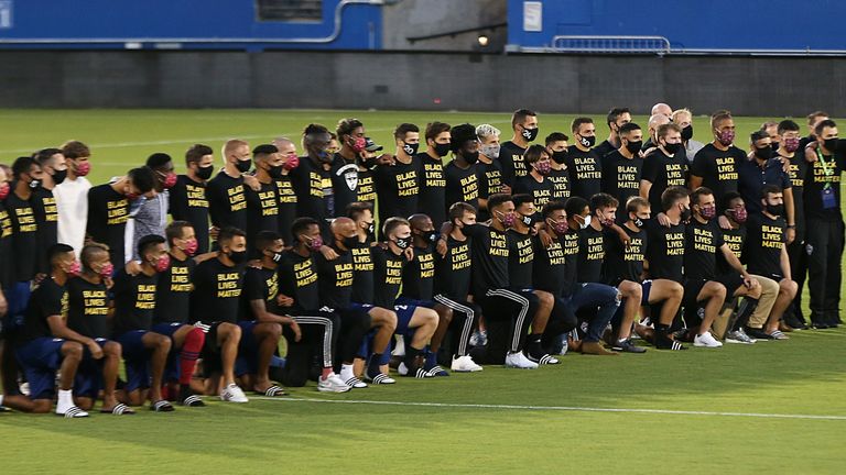 The entire FC Dallas team and staff came out to pose for a picture after their game against Colorado Rapids was called off