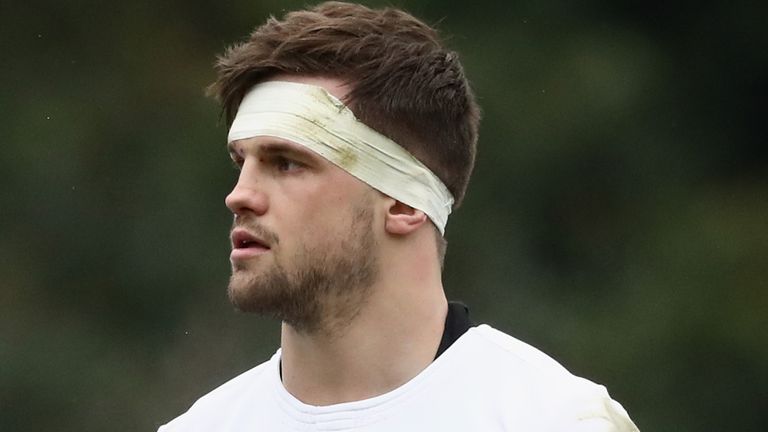 Jack Clifford’s England Test debut came as a replacement for club captain Chris Robshaw during the 2016 Six Nations