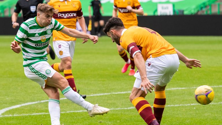 GLASGOW, SCOTLAND - AUGUST 30: Celtic's James Forrest scores the opening goal during a Scottish Premiership match between Celtic and Motherwell at Celtic Park on August 30, 2020, in Glasgow, Scotland. (Photo by Alan Harvey / SNS Group)