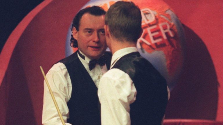 JIMMY WHITE CONGRATULATES WORLD CHAMPION STEPHEN HENDRY AFTER LOSING 16-12 IN THE SEMI FINAL MATCH IN THE WORLD SNOOKER CHAMPIONSHIPS AT THE CRUCIBLE IN SHEFFIELD, ENGLAND