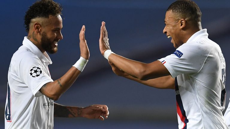 Neymar and Kylian Mbappe celebrate together
