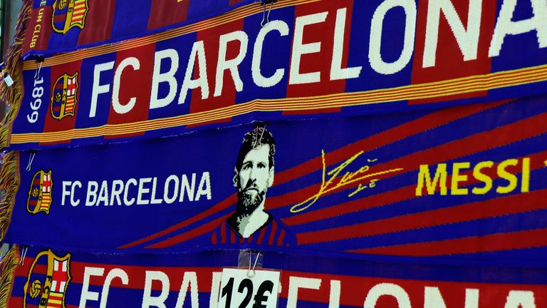 Lionel Messi scarves