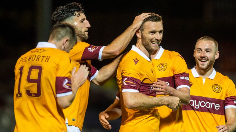 Stephen O'Donnell celebrates his goal with team-mates  on Thursday