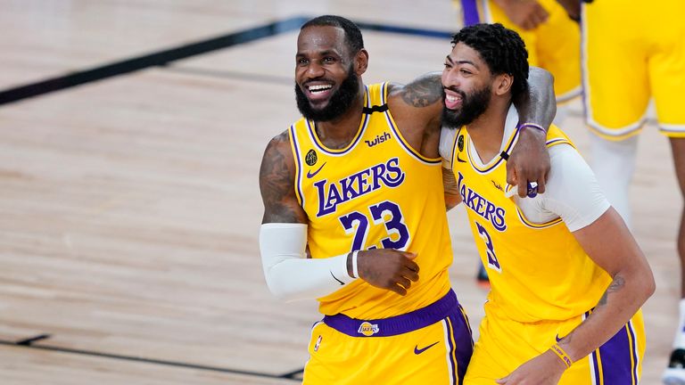 Los Angeles Lakers star Anthony Davis slammed home an incredible buzzer-beating dunk shot at the end of the second quarter against Denver.