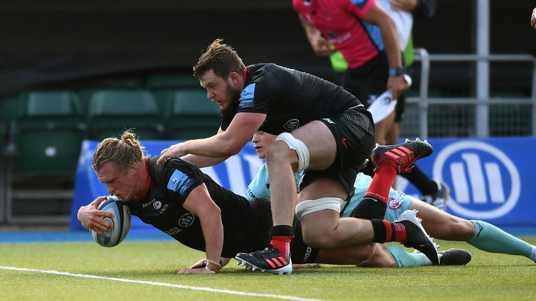 Tom Woolstencroft scores his first try for Sarries