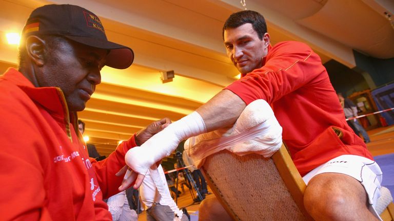 Klitschko's power was felt by Hunter before it kept Haye at bay