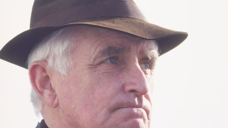 Tributes paid to Stan Mellor who has died aged 83