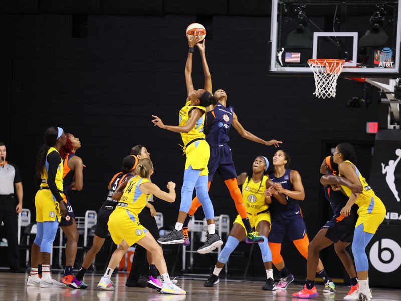  WNBA basketball shoe statistic, 2022-05-08 Indiana Fever vs Los  Angeles Sparks 77:87
