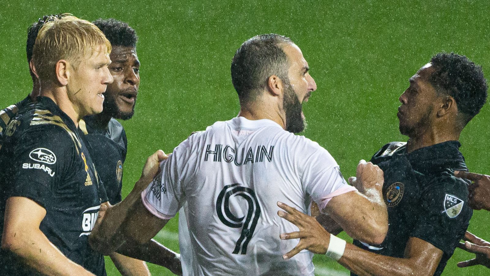 MLS round-up: Gonzalo Higuain embroiled in scuffle after penalty miss