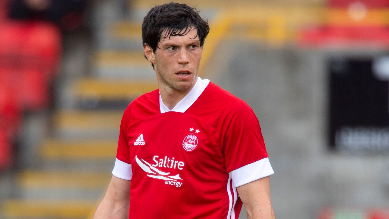 Scott McKenna: Nottingham Forest Sign Scotland Defender From Aberdeen ...