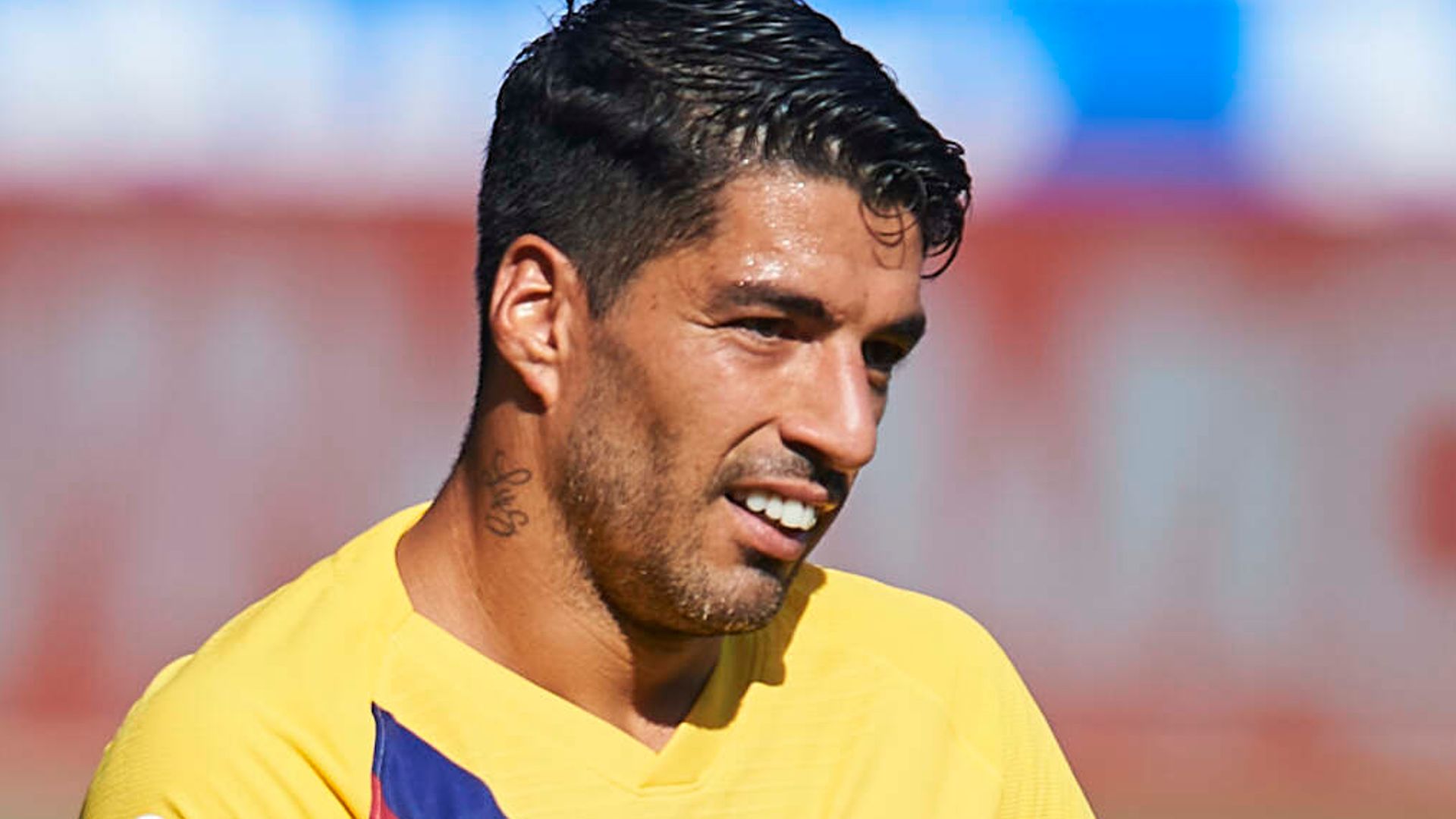 Atletico, Barcelona agree £5.5m Suarez deal