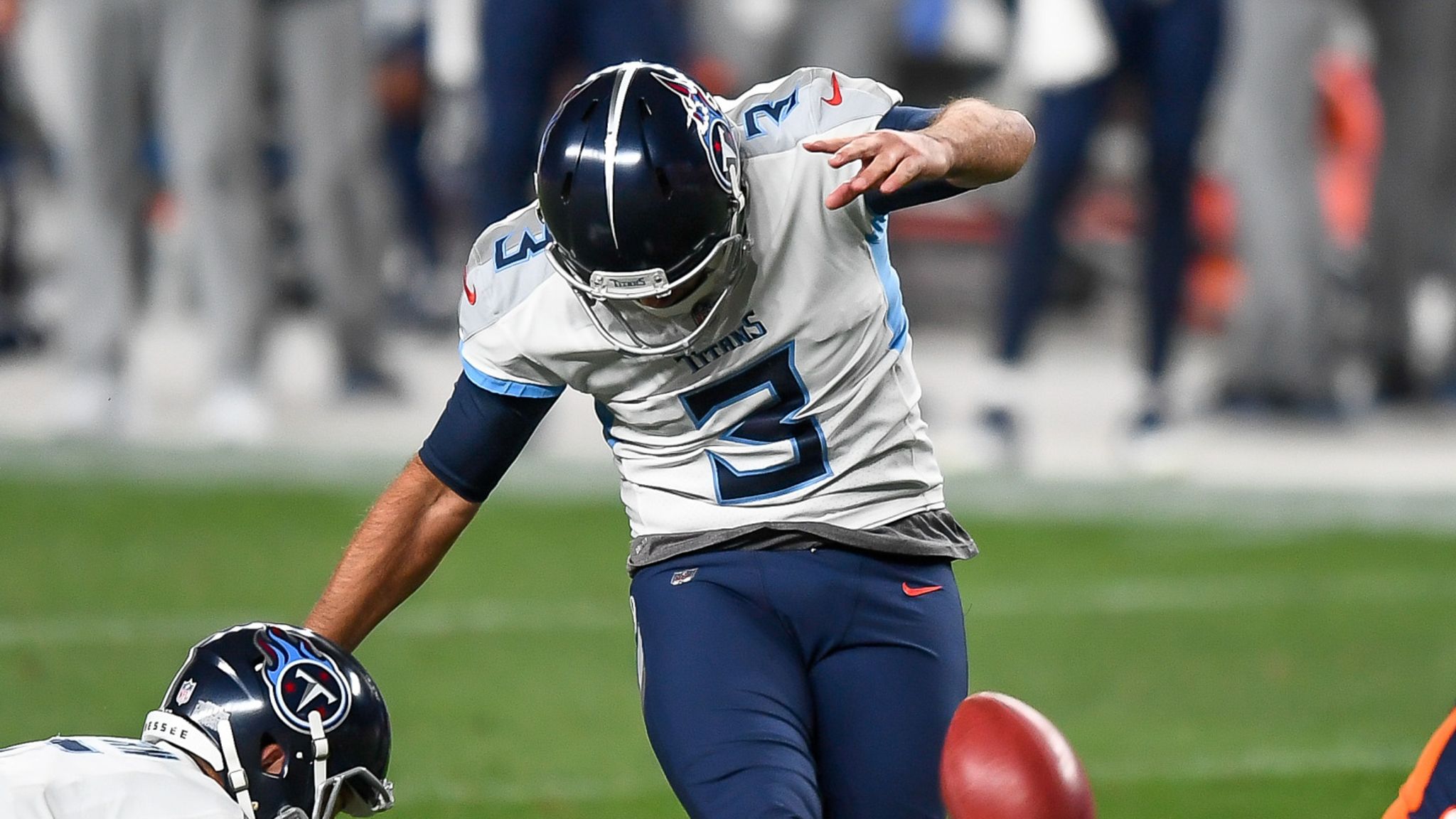 Tennessee Titans beat Denver Broncos with Stephen Gostkowski