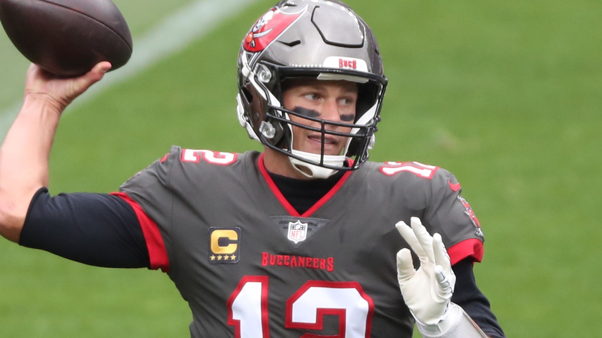 Buccaneers news: Tom Brady addresses stiffing Nick Foles after