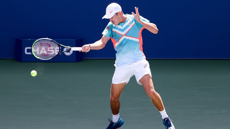 Alex de Minaur has only once before reached the fourth round of a Grand Slam in his fledging career but he continued his run at the US Open to reach the quarter-finals