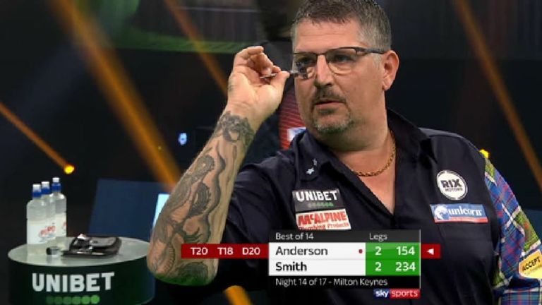 Gary Anderson on Night 14 of the Premier League against Michael Smith