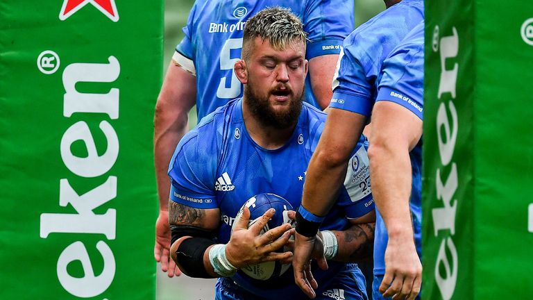 Andrew Porter scored Leinster's first try of the match in the second period as they sought to get back into things