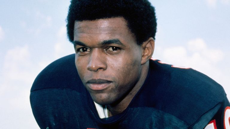 Gale Sayers was named NFL Rookie of the Year in 1965