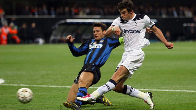 Gareth Bale during the UEFA Champions League Group A match between FC Internazionale Milano and Tottenham Hotspur at the Stadio Giuseppe Meazza on October 20, 2010 in Milan, Italy.