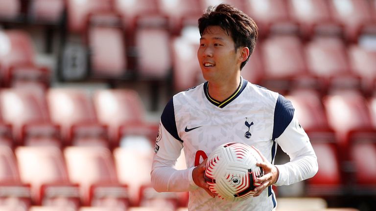 Hyung-Min's son was seen in the match post with the ball of the match scoring 4 goals in Spurs;  Victory over Southampton