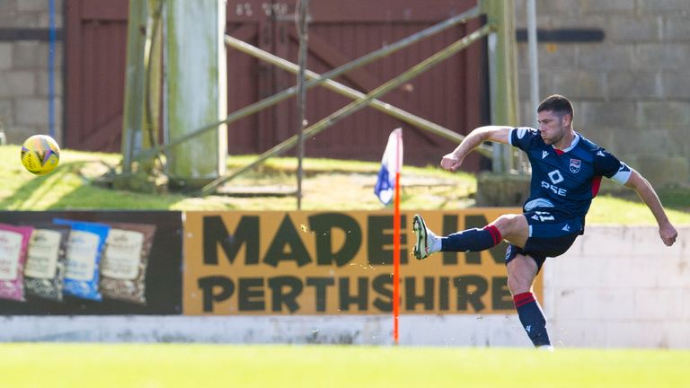 Ross County's Iain Vigurs scores direct from a wide free kick