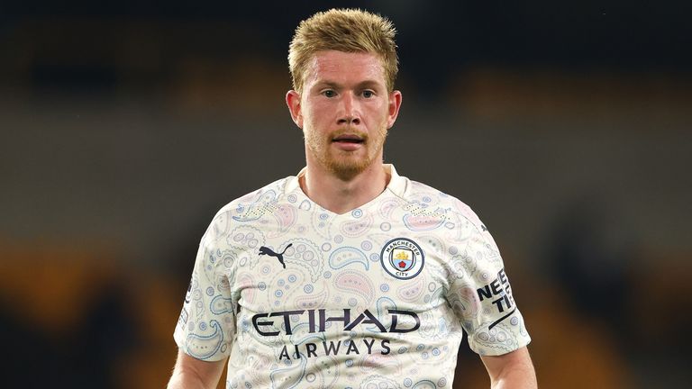 Kevin De Bruyne in Premier League action at Molineux