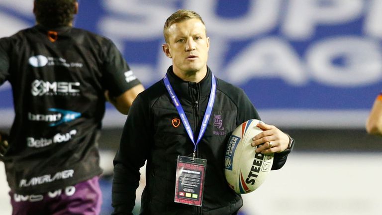 Picture by Ed Sykes/SWpix.com - 24/09/2020 - Rugby League - Betfred Super League - Castleford Tigers v Huddersfield Giants - Halliwell Jones Stadium, Warrington, England - Huddersfield Giants interim head coach Luke Robinson before the game