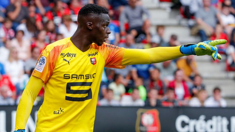 Edouard Mendy: Goalkeeper having Chelsea medical after £22m fee is agreed  with Rennes | Football News | Sky Sports