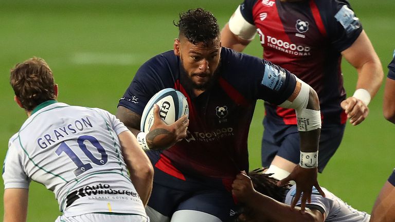 BRISTOL, ENGLAND - SEPTEMBER 08: Nathan Hughes of Bristol Bears charges upfield during the Gallagher Premiership Rugby match between Bristol Bears and Northampton Saints at Ashton Gate on September 08, 2020 in Bristol, England. (Photo by David Rogers/Getty Images)