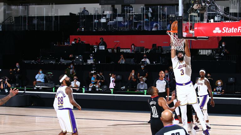 Rajon Rondo provided the assist as Anthony Davis made a huge alley-oop slam dunk for the Los Angeles Lakers against the Houston Rockets.