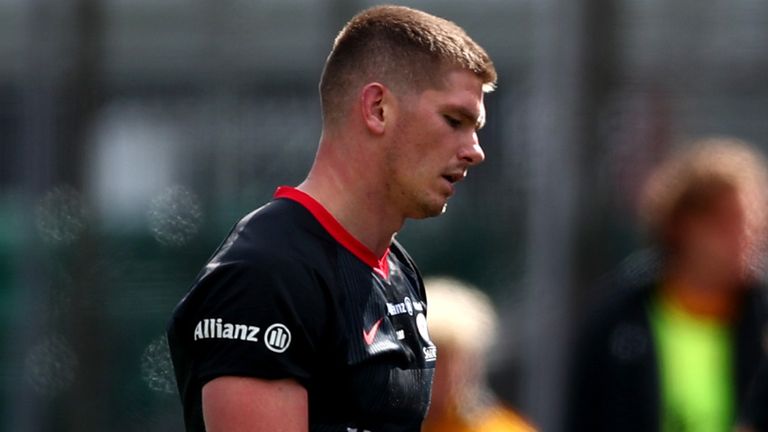 Owen Farrell of Saracens leaves the field of play after being sent off during the Gallagher Premiership Rugby match between Saracens and Wasps at on September 05, 2020 in Barnet, England.