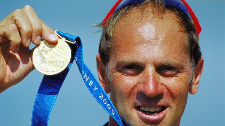 23 Sep 2000: Steve Redgrave of Great Britain proudly holds the Gold Medal after victory in the Men's Coxless Four Rowing Final at the Sydney International Regatta on Day Eight of the Sydney 2000 Olympic Games in Sydney, Australia. \ Mandatory Credit: Shaun Botterill /Allsport