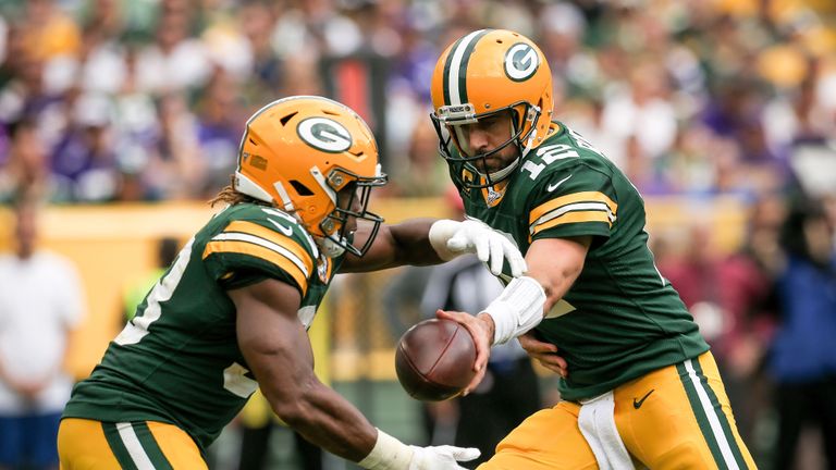 Aaron Rogers and Aaron Jones of the green bay packers