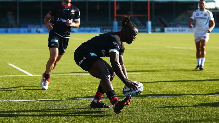 BARNET, ENGLAND - SEPTEMBER 13: Rotimi Segun of Saracens touches down a try during the Gallagher Premiership Rugby match between Saracens and Exeter Chiefs at on September 13, 2020 in Barnet, England. (Photo by Jordan Mansfield/Getty Images)