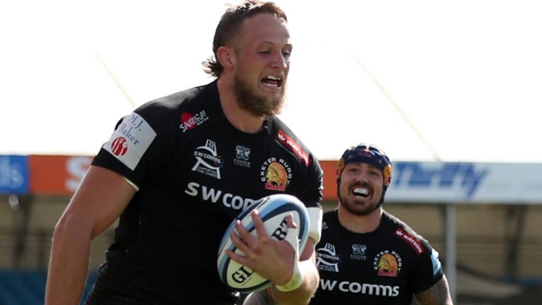 Jonny Hill scores a try against Worcester