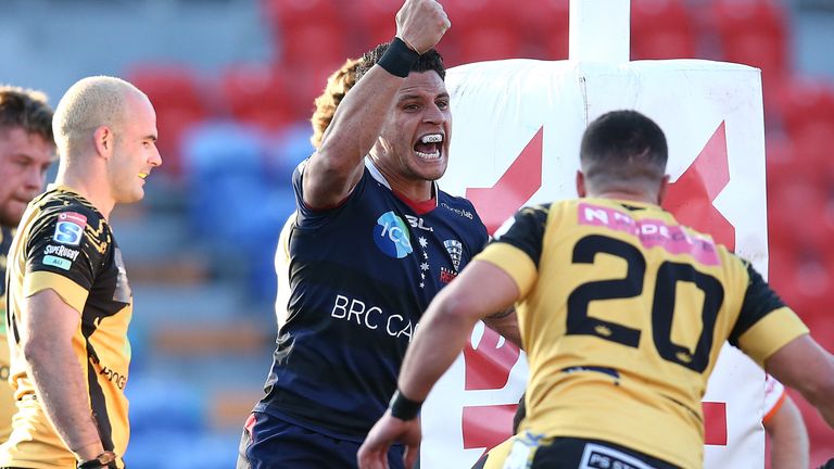 Matt Toomua celebrates Cabous Eloff’s match-winning try against Western Force