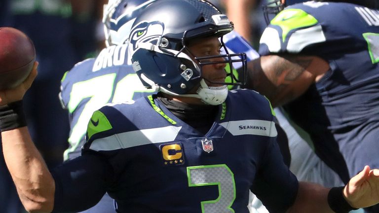 Dallas Cowboys 31-38 Seattle Seahawks: Russell Wilson throws five TDs to  set new NFL record, NFL News