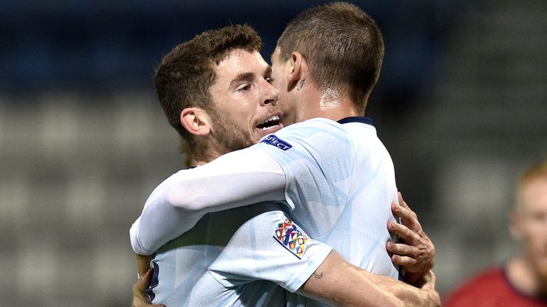 Lyndon Dykes celebrates scoring Scotland's first goal against Czech Republic with Ryan Christie 