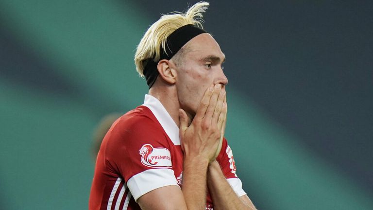 Aberdeen had their chances but were unable to find a way past Sporting Lisbon