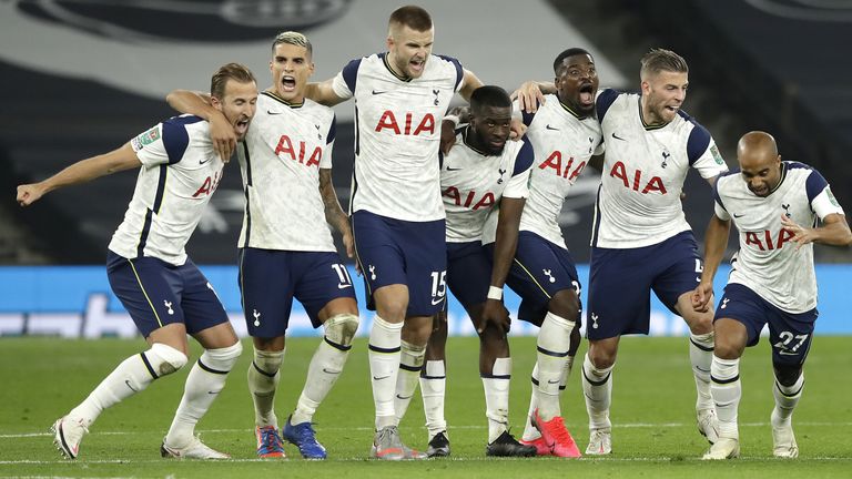Tottenham celebrate after beating Chelsea on penalties
