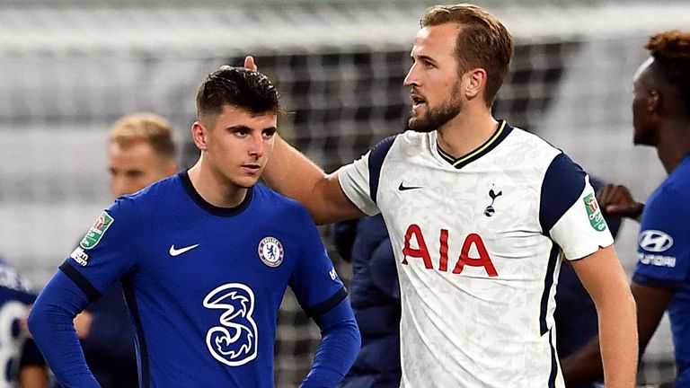 Harry Kane consoles Mason Mount after his missed penalty
