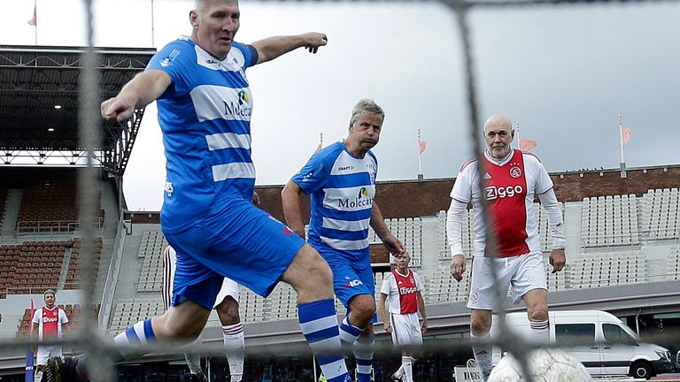 Eredivisie Old Stars Tournament during the Eredivisie Old Stars Toernooi at the Olympisch Stadion on October 4, 2019 in Amsterdam Netherlands