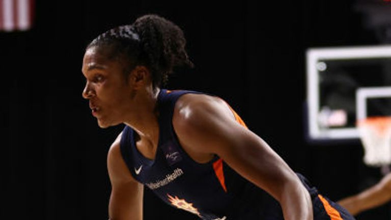 Alyssa Thomas #25 of the Connecticut Sun handles the ball against the Los Angeles Sparks during the WNBA playoffs on September 17, 2020 at Feld Entertainment Center in Palmetto, Florida. 