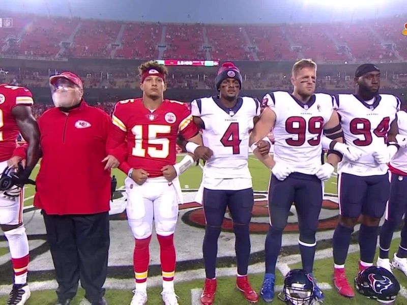 Texans remain in locker room during anthem, observe 'moment of unity' with  Chiefs